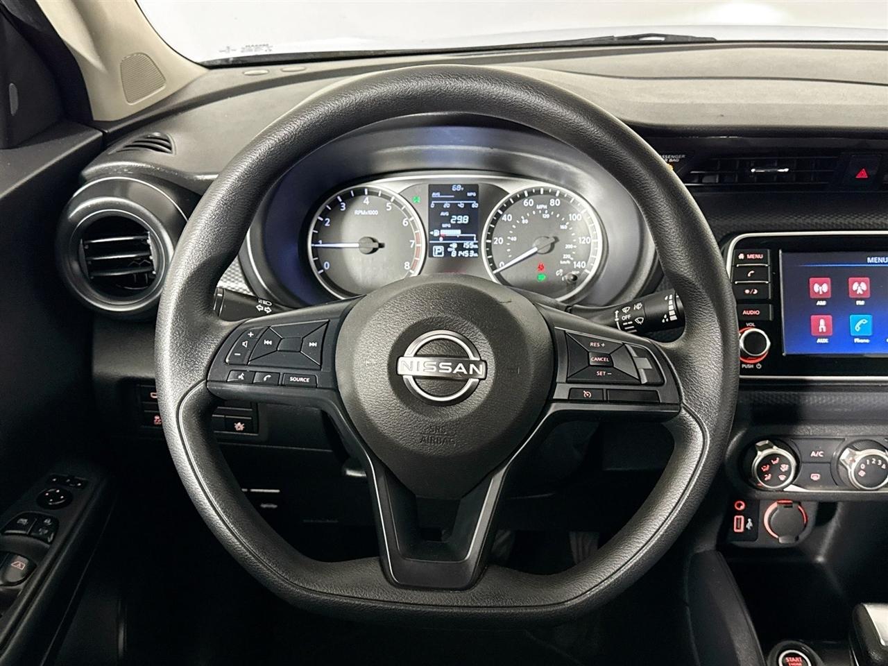 Nissan Kicks S FWD 2023