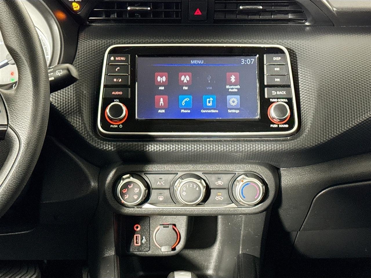 Nissan Kicks S FWD 2023