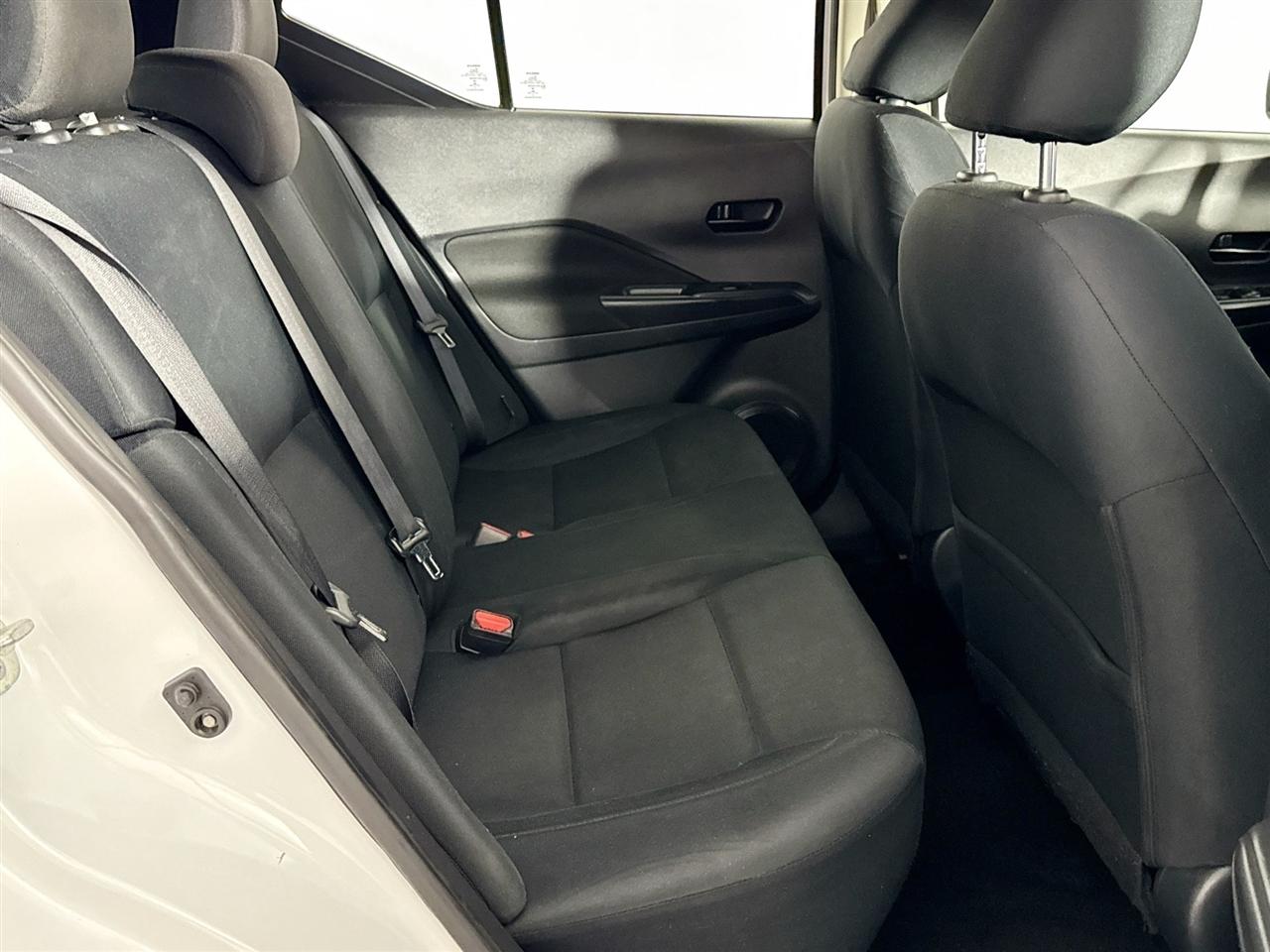 Nissan Kicks S FWD 2023