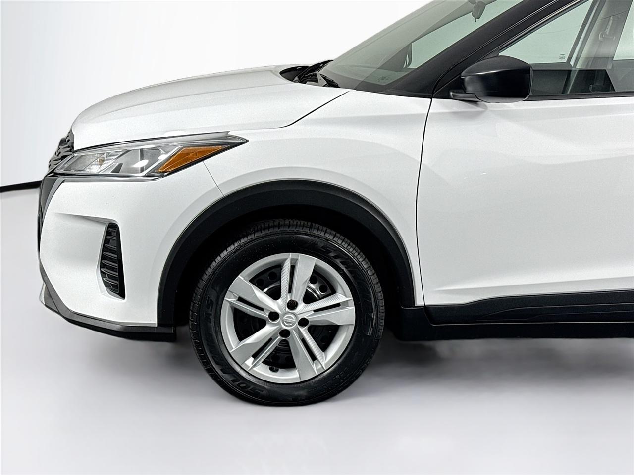 Nissan Kicks S FWD 2023