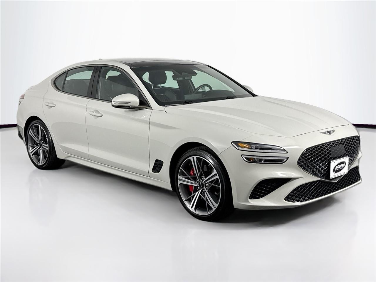 Genesis G70 2.5T AWD 2025