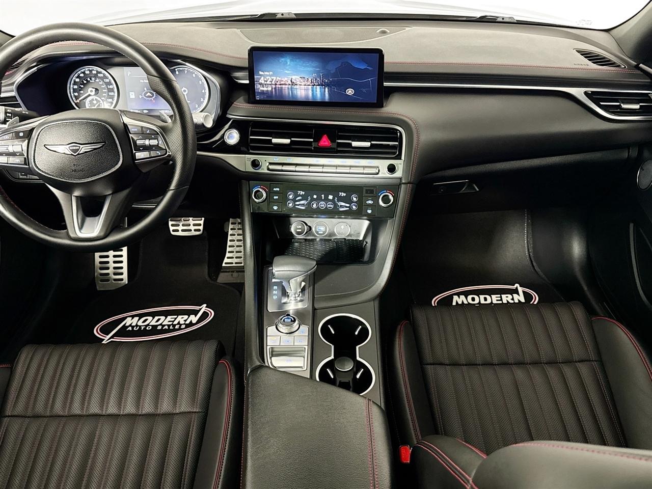 Genesis G70 2.5T AWD 2025