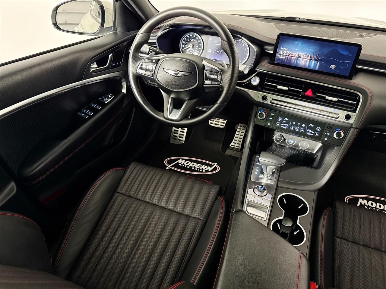 Genesis G70 2.5T AWD 2025