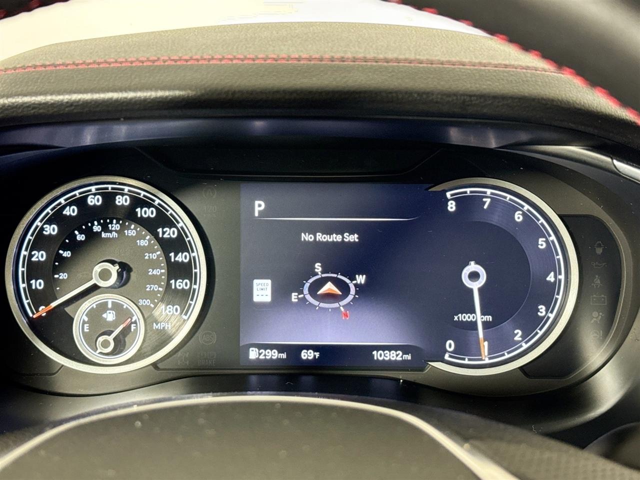 Genesis G70 2.5T AWD 2025