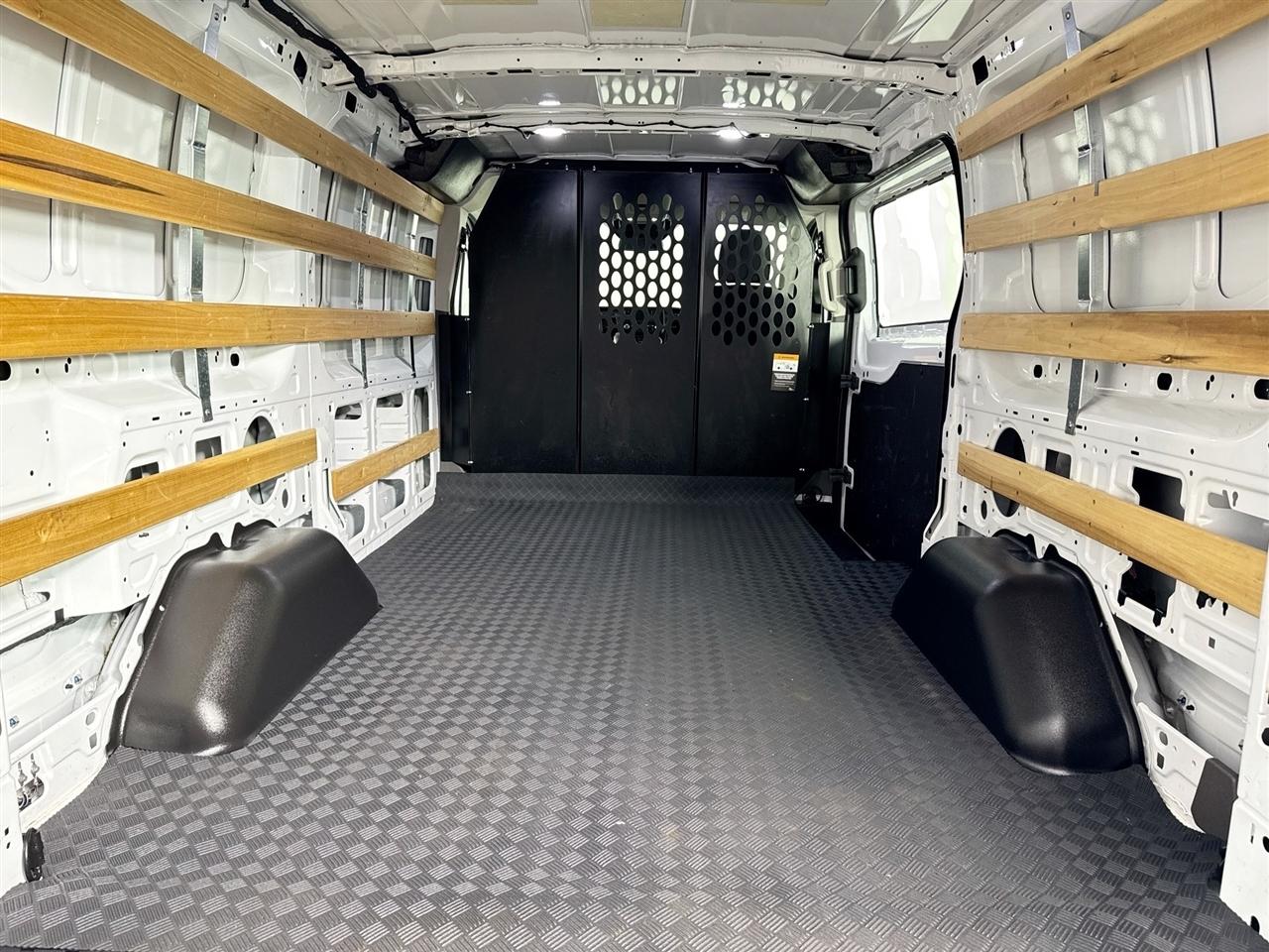 Ford Transit Cargo Van T-250 130" Low Rf 9070 GVWR RWD 2025