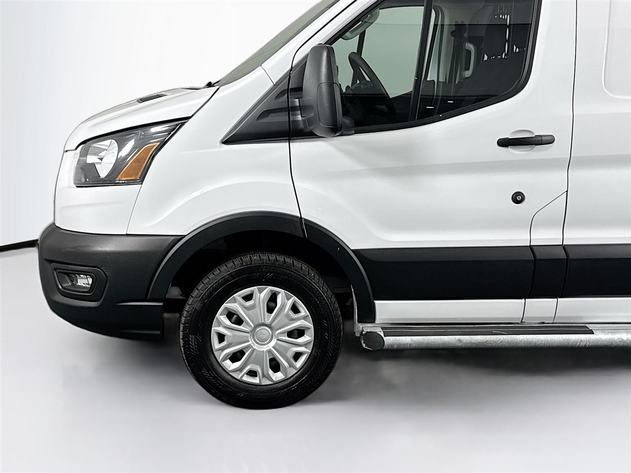 Ford Transit Cargo Van T-250 130" Low Rf 9070 GVWR RWD 2025