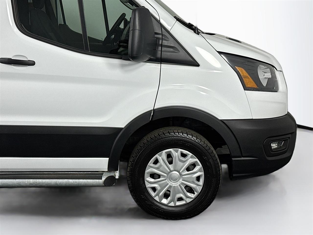 Ford Transit Cargo Van T-250 130" Low Rf 9070 GVWR RWD 2025