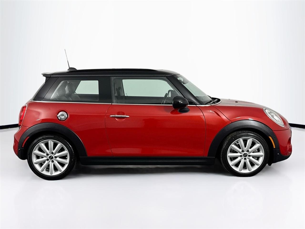 MINI Hardtop 2 Door Cooper S FWD 2018