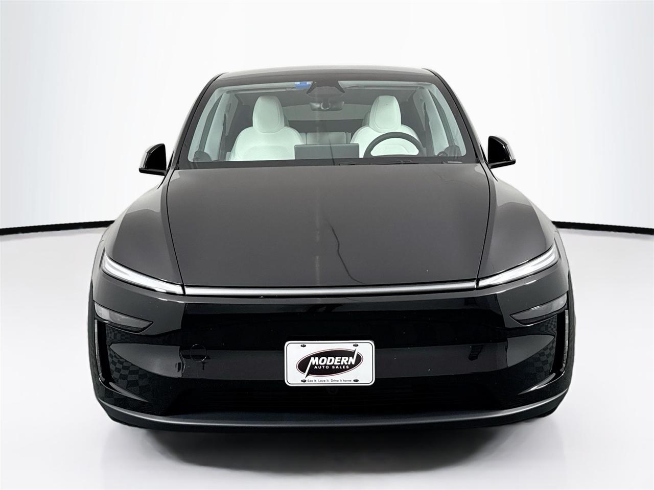Tesla Model Y Long Range Launch Series AWD *Ltd Avail* 2026
