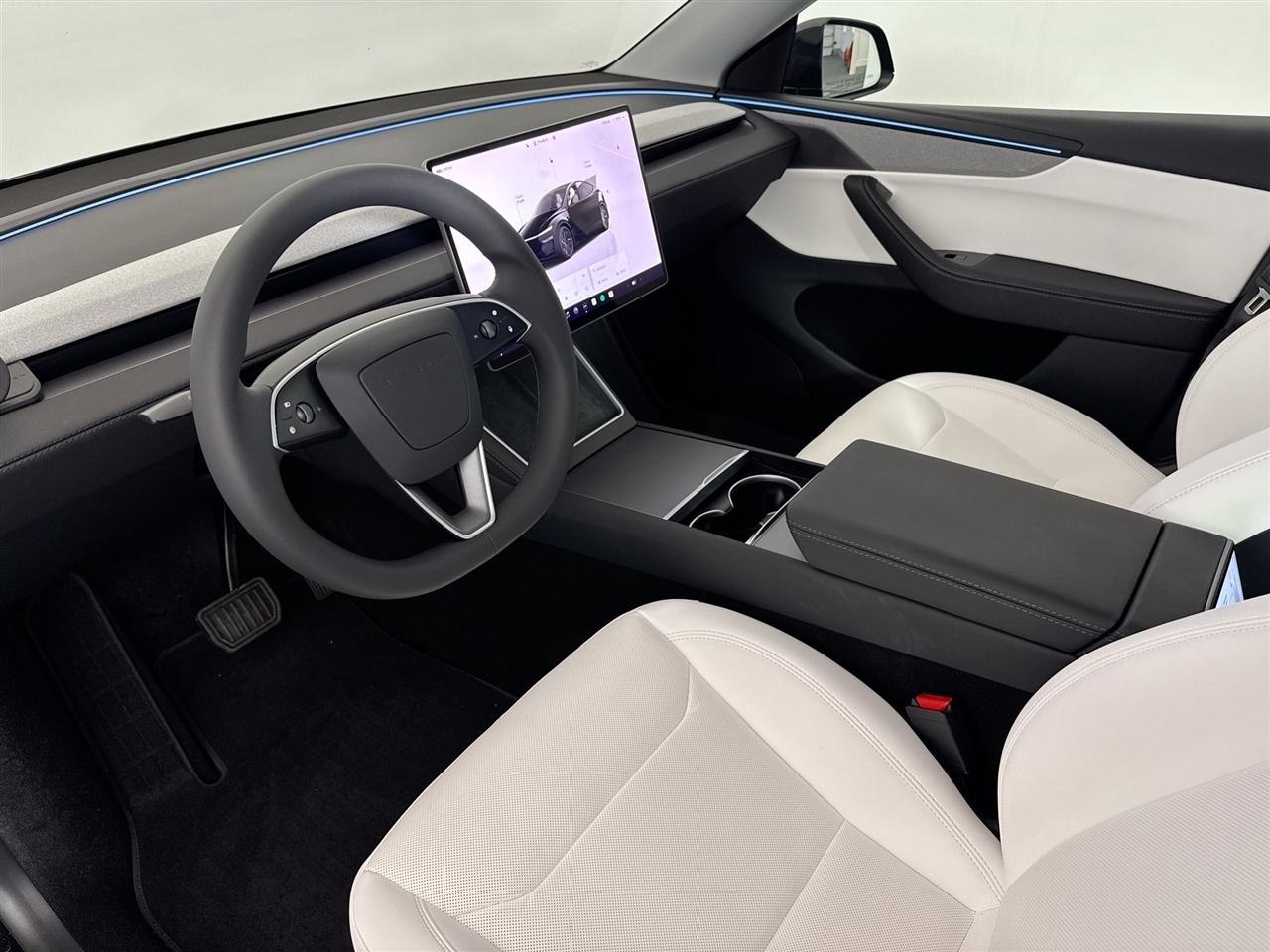Tesla Model Y Long Range Launch Series AWD *Ltd Avail* 2026
