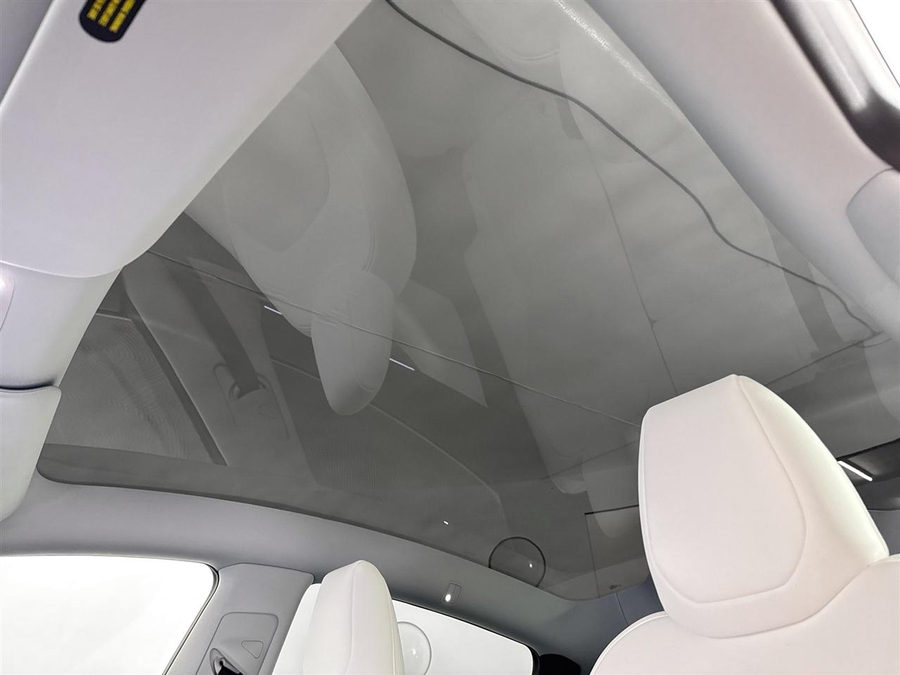 Tesla Model Y Long Range Launch Series AWD *Ltd Avail* 2026