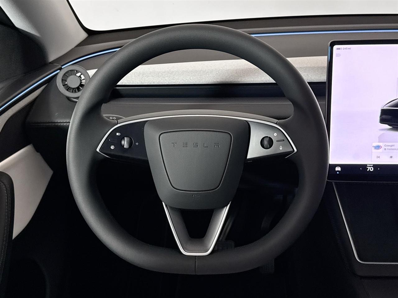 Tesla Model Y Long Range Launch Series AWD *Ltd Avail* 2026
