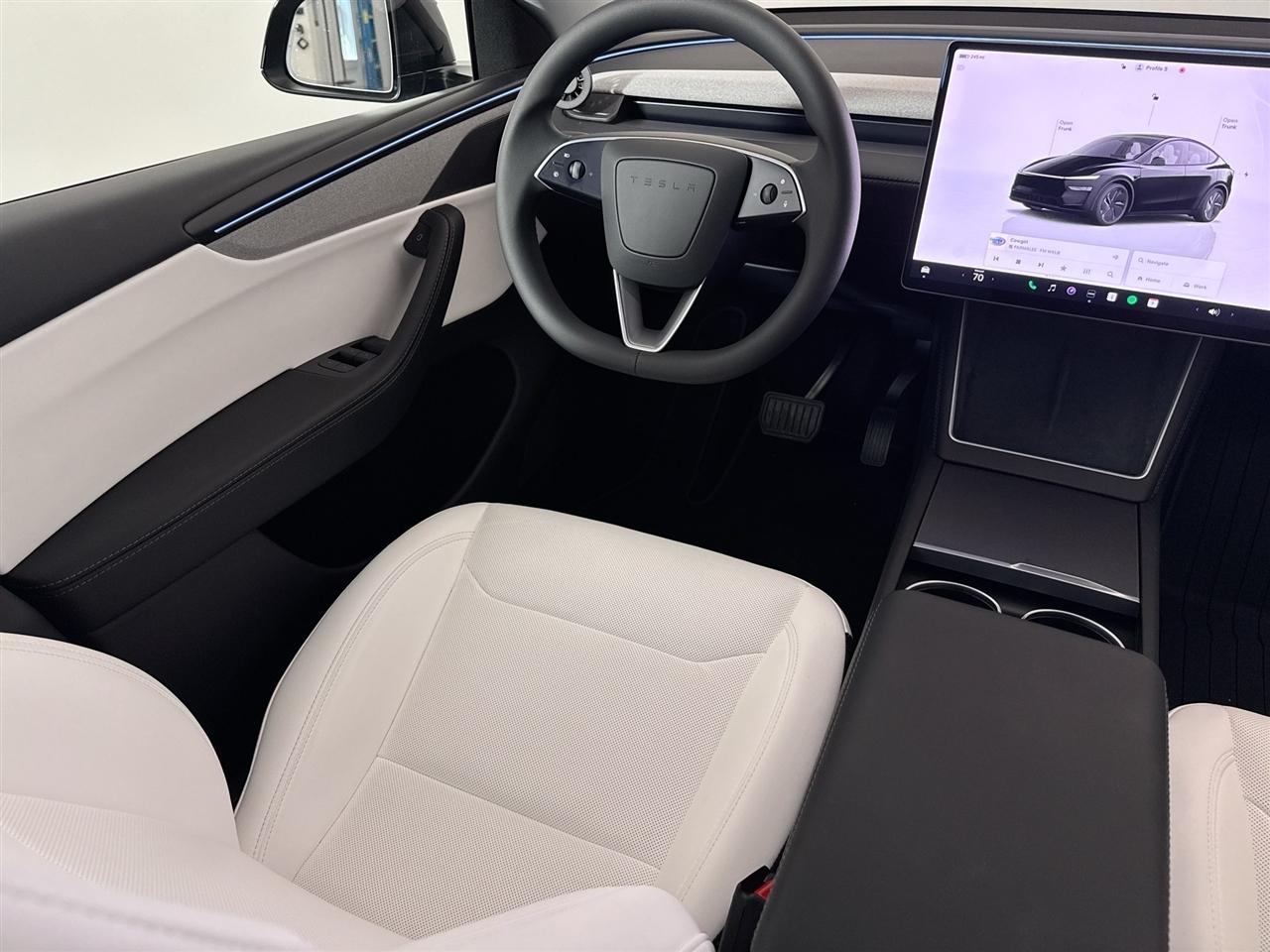 Tesla Model Y Long Range Launch Series AWD *Ltd Avail* 2026