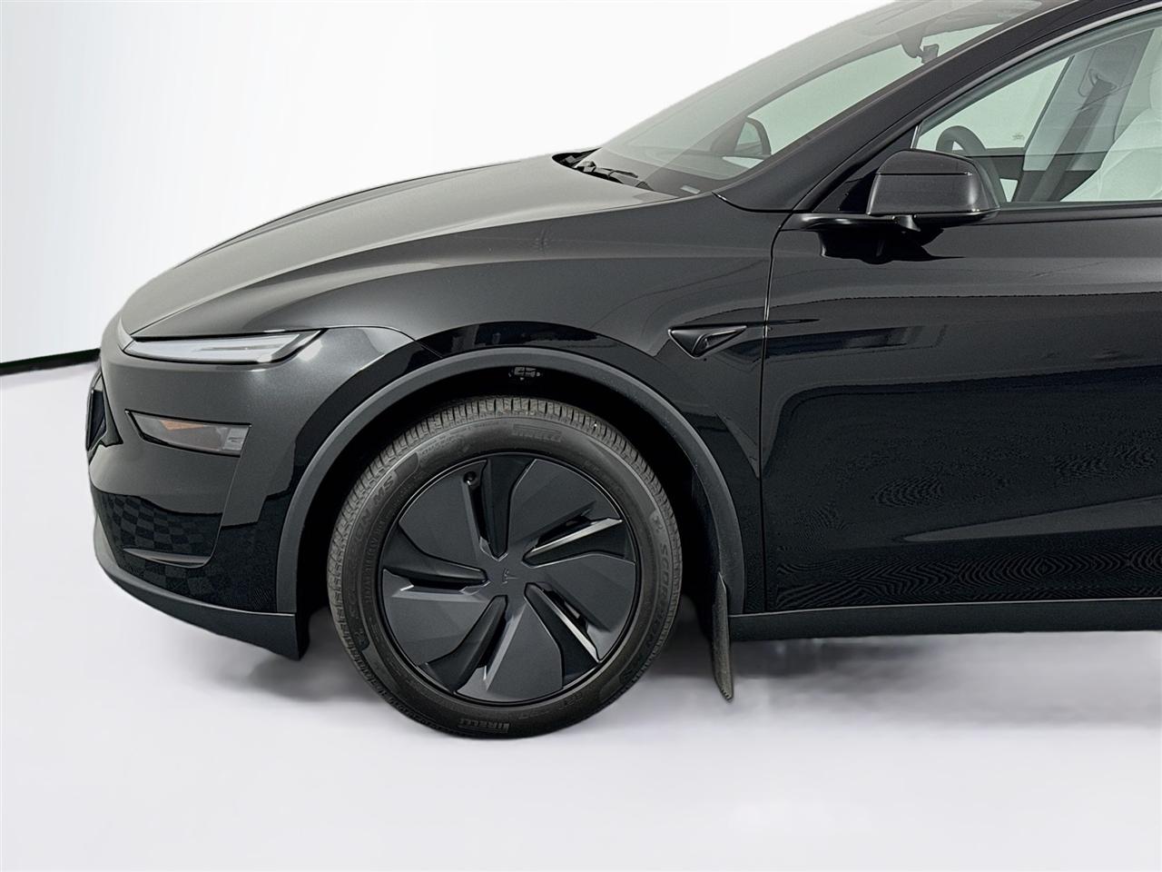 Tesla Model Y Long Range Launch Series AWD *Ltd Avail* 2026