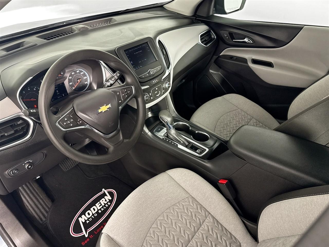 Chevrolet Equinox AWD 4dr LS w/1FL 2024
