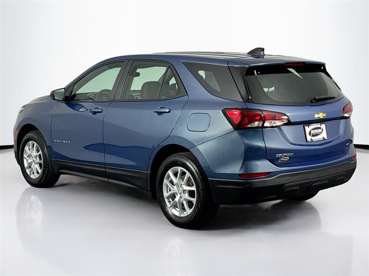 Chevrolet Equinox AWD 4dr LS w/1FL 2024