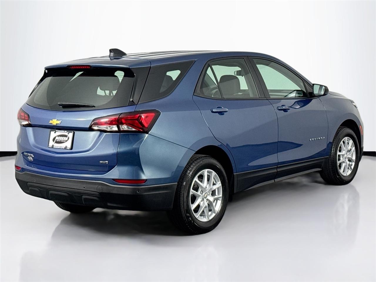 Chevrolet Equinox AWD 4dr LS w/1FL 2024