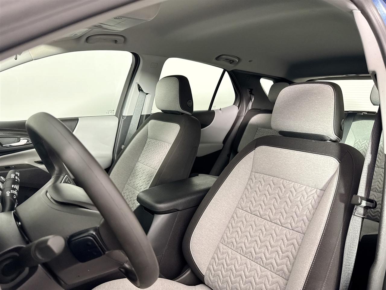 Chevrolet Equinox AWD 4dr LS w/1FL 2024