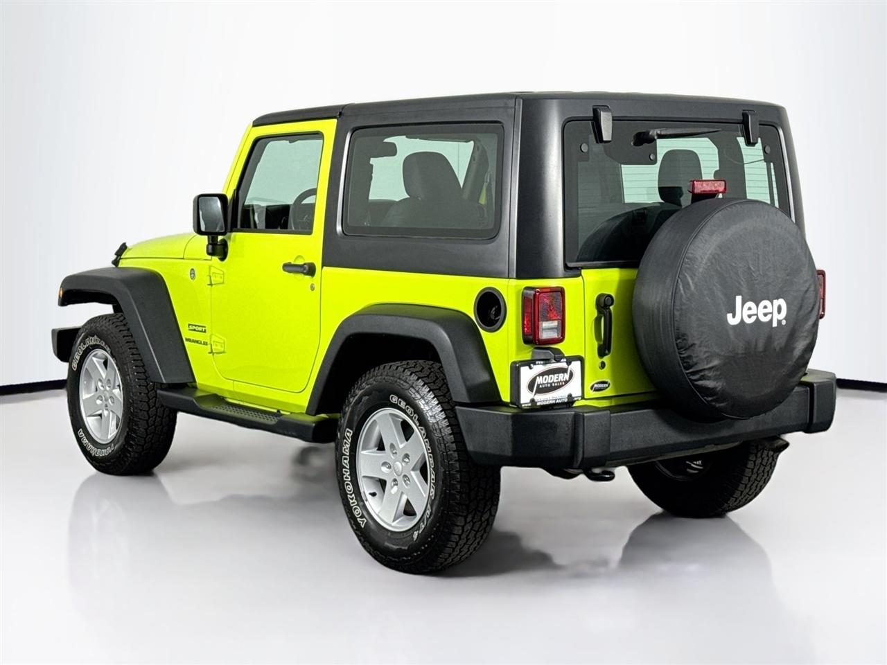 Jeep Wrangler 4WD 2dr Sport 2016