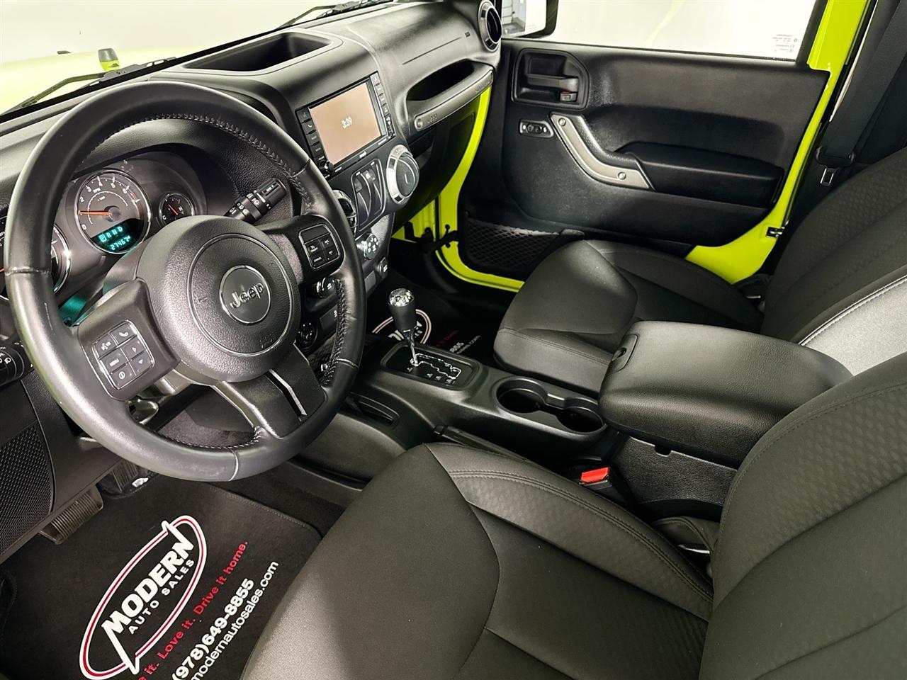 Jeep Wrangler 4WD 2dr Sport 2016
