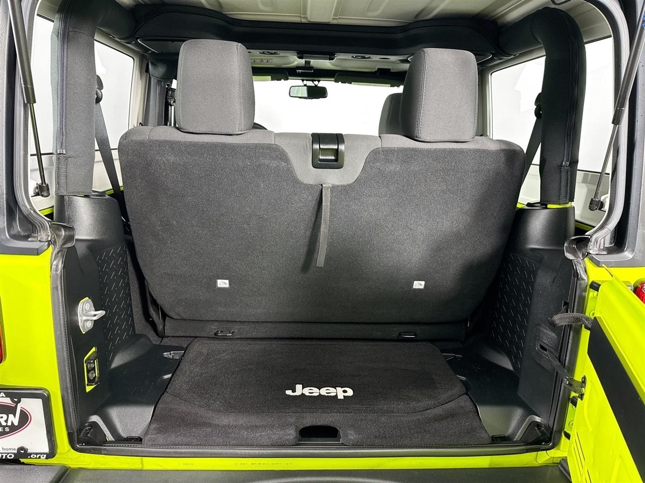 Jeep Wrangler 4WD 2dr Sport 2016