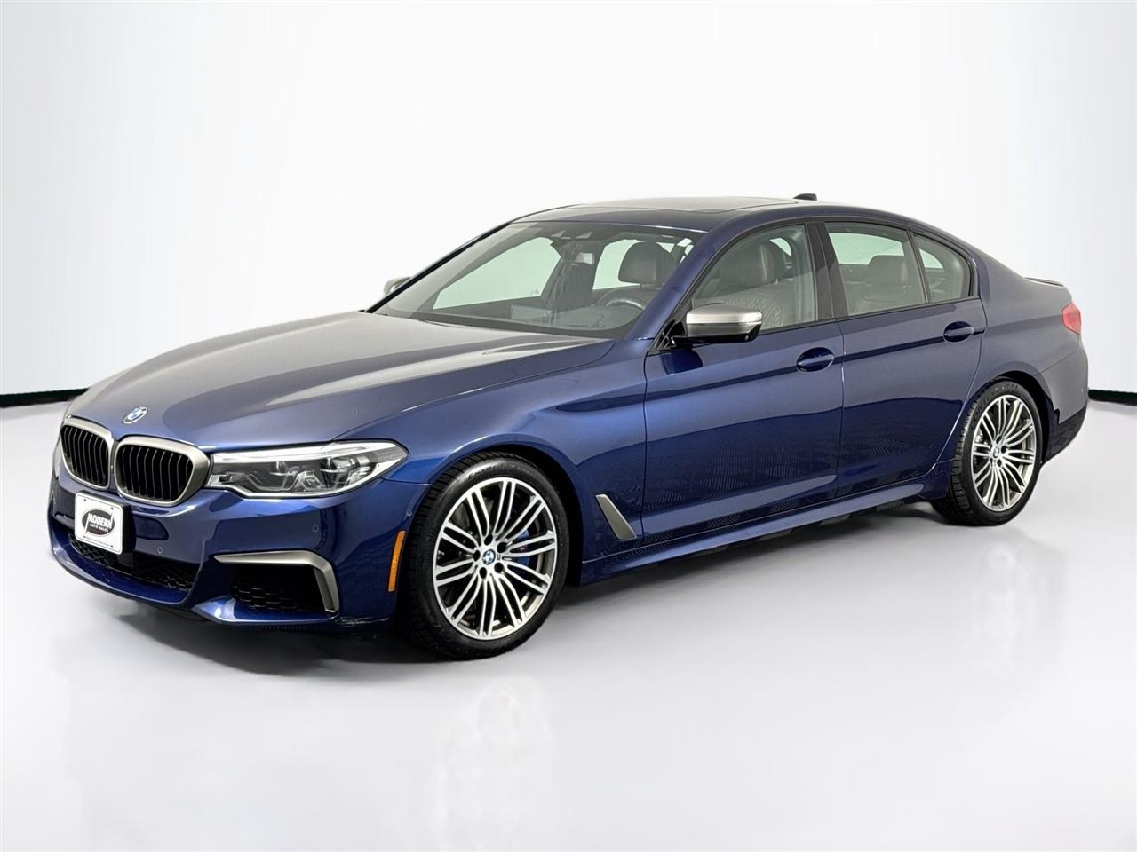 BMW 5 Series M550i xDrive Sedan 2020