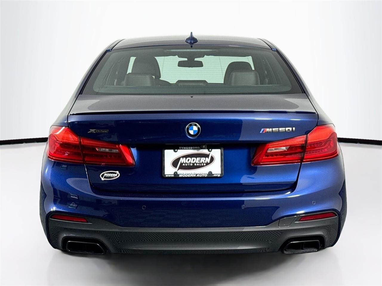 BMW 5 Series M550i xDrive Sedan 2020