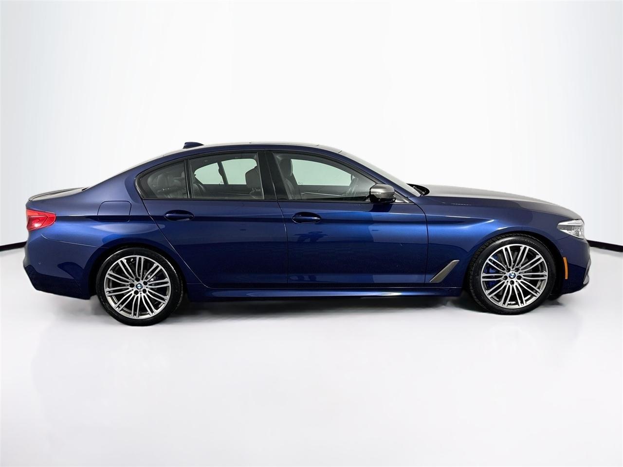 BMW 5 Series M550i xDrive Sedan 2020