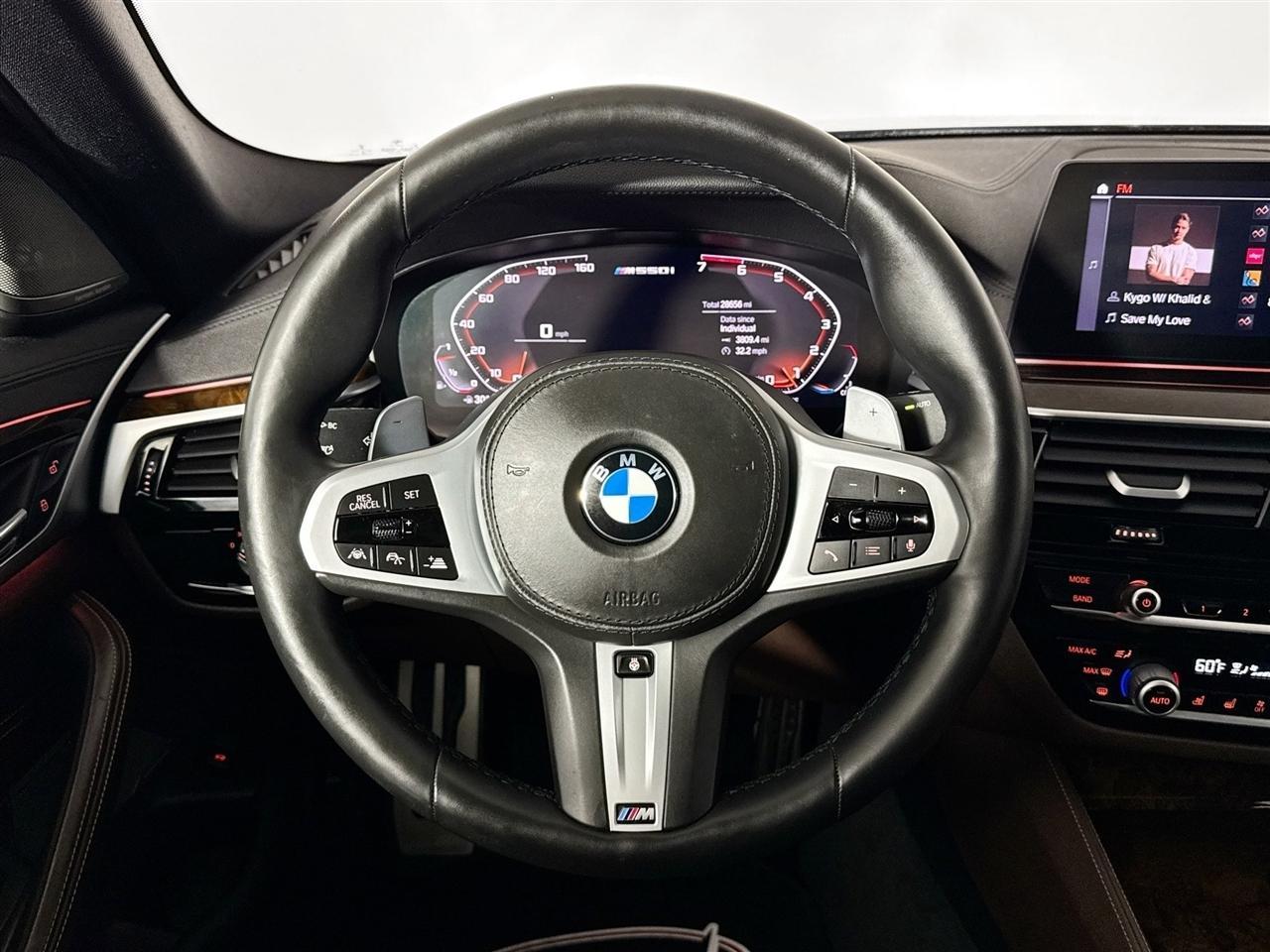BMW 5 Series M550i xDrive Sedan 2020