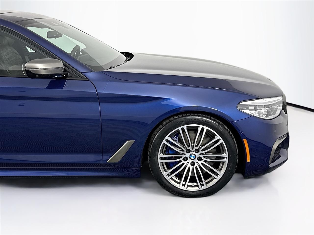 BMW 5 Series M550i xDrive Sedan 2020