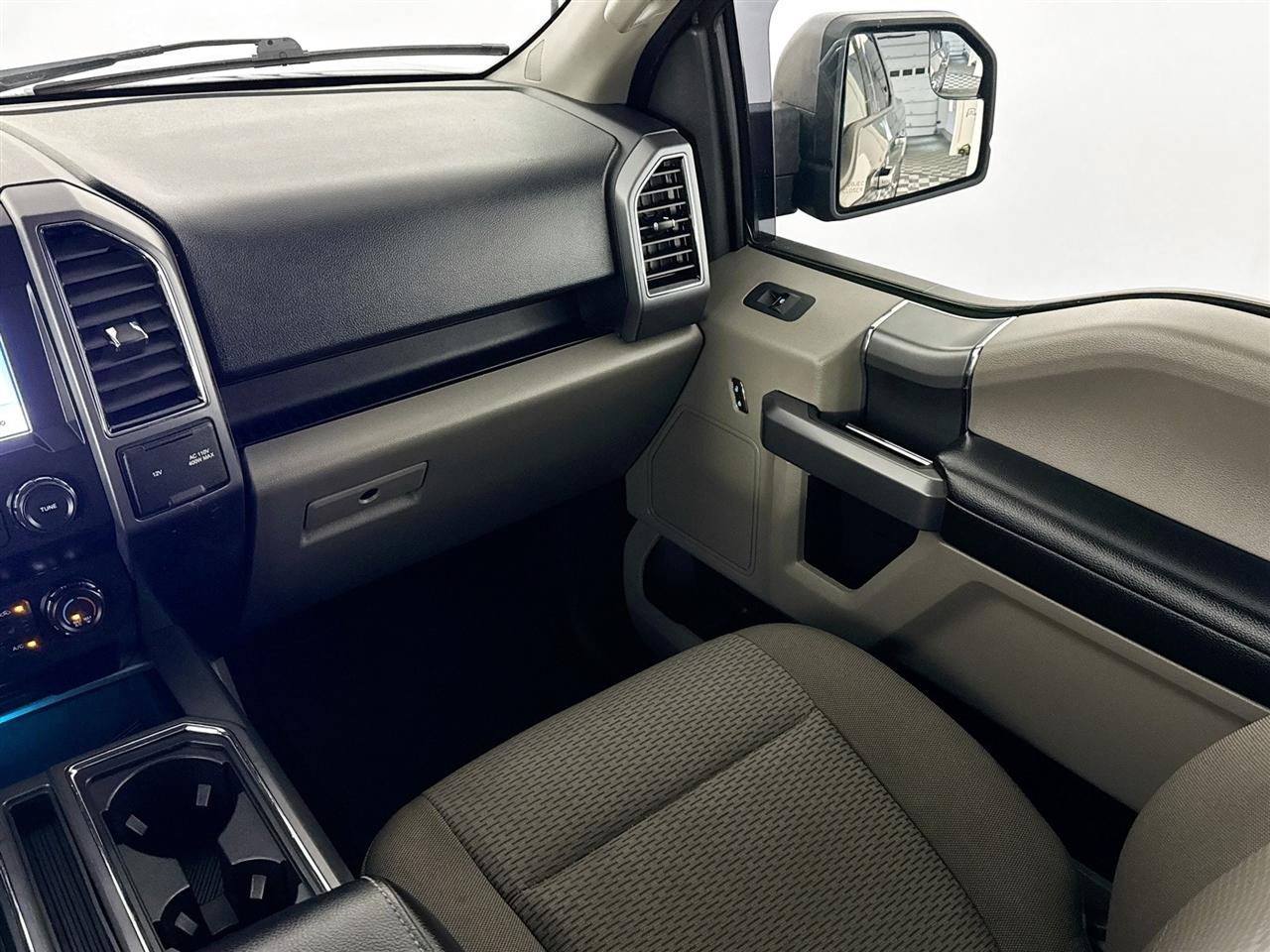 Ford F-150 Lariat 4WD SuperCrew 5.5' Box 2019