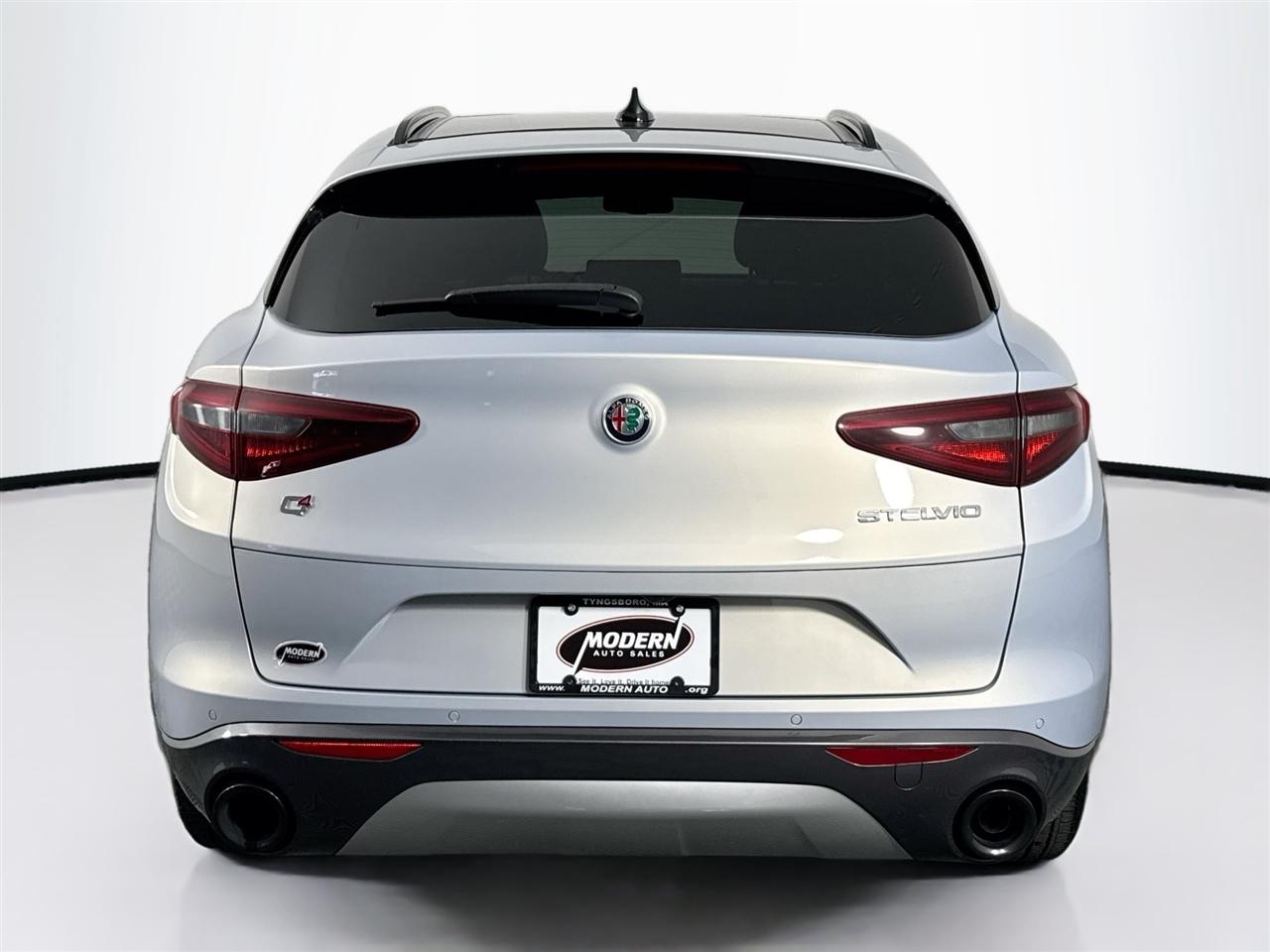 Alfa Romeo Stelvio Ti AWD 2023
