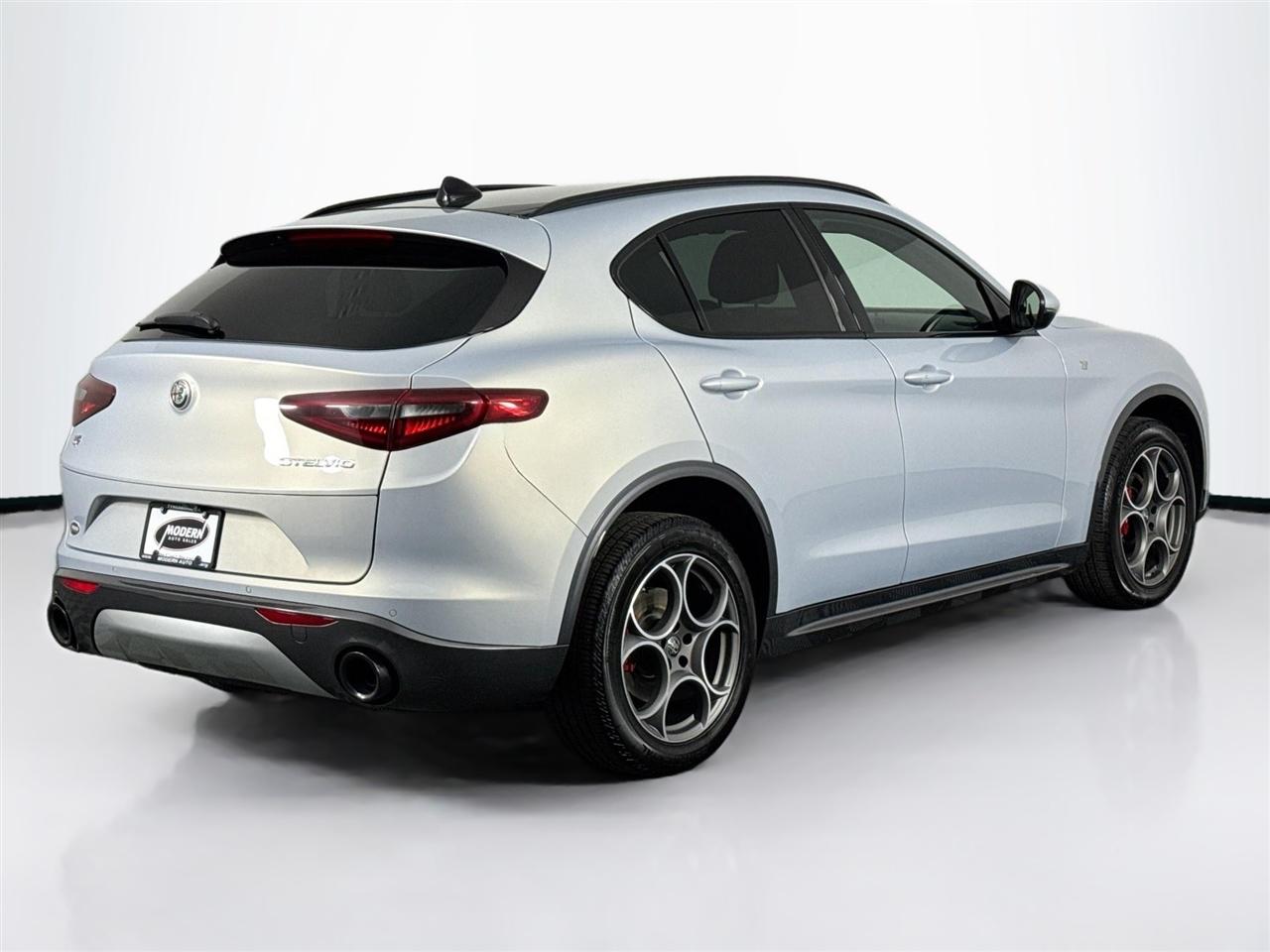 Alfa Romeo Stelvio Ti AWD 2023