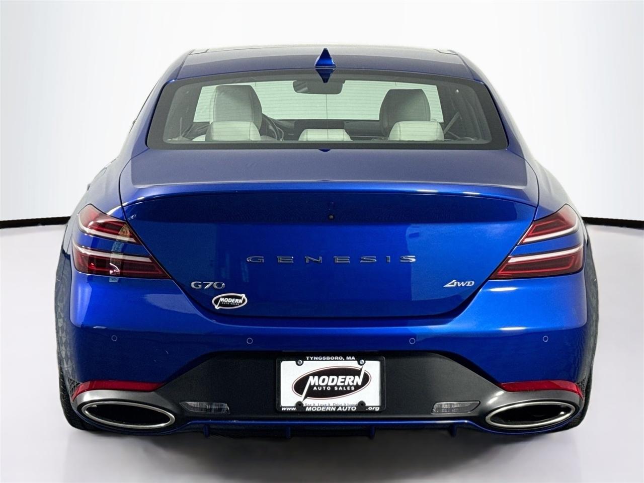 Genesis G70 2.5T AWD 2025