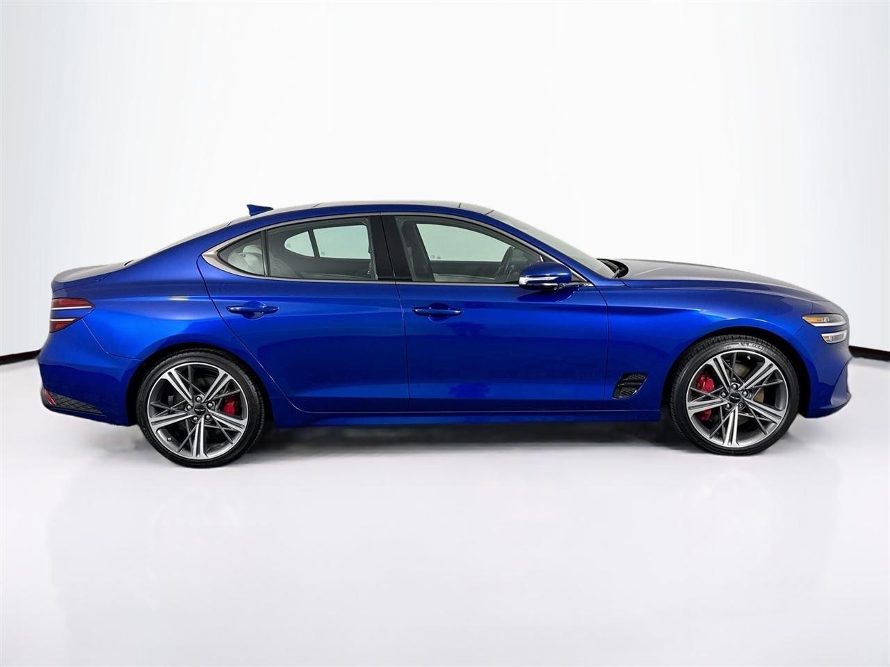 Genesis G70 2.5T AWD 2025