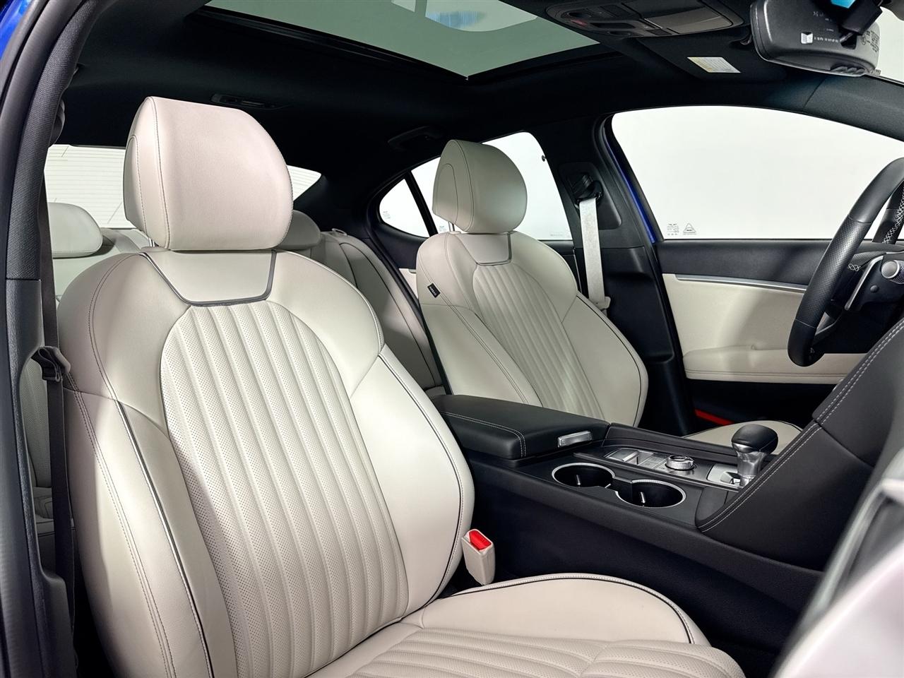 Genesis G70 2.5T AWD 2025