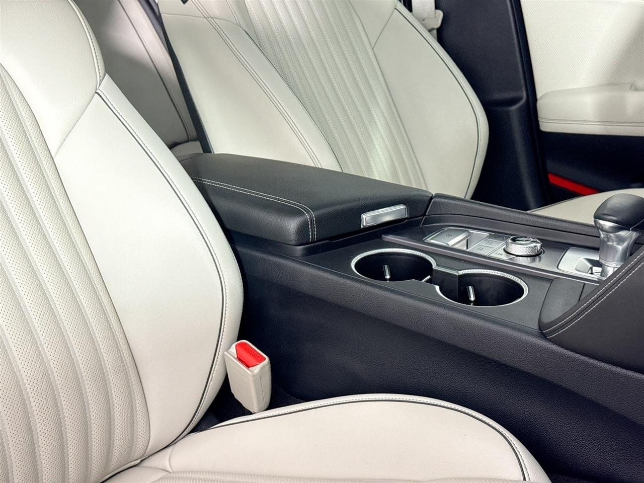 Genesis G70 2.5T AWD 2025