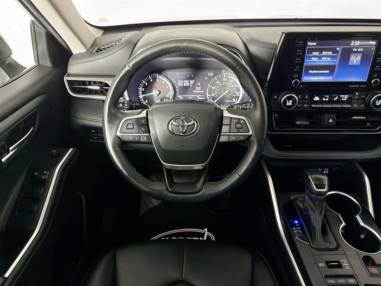 Toyota Highlander XLE AWD (Natl) 2022