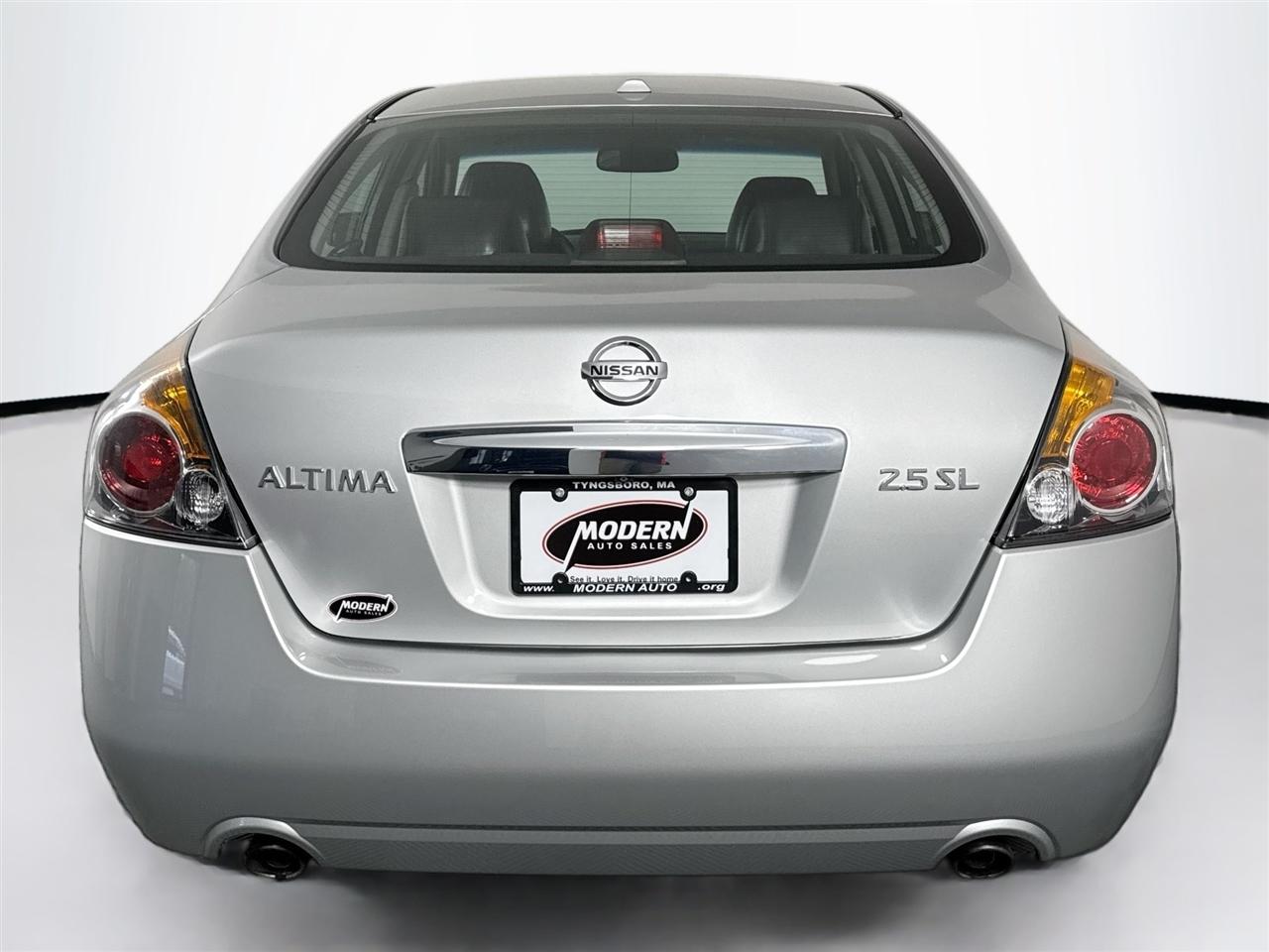 Nissan Altima 4dr Sdn I4 CVT 2.5 SL 2011