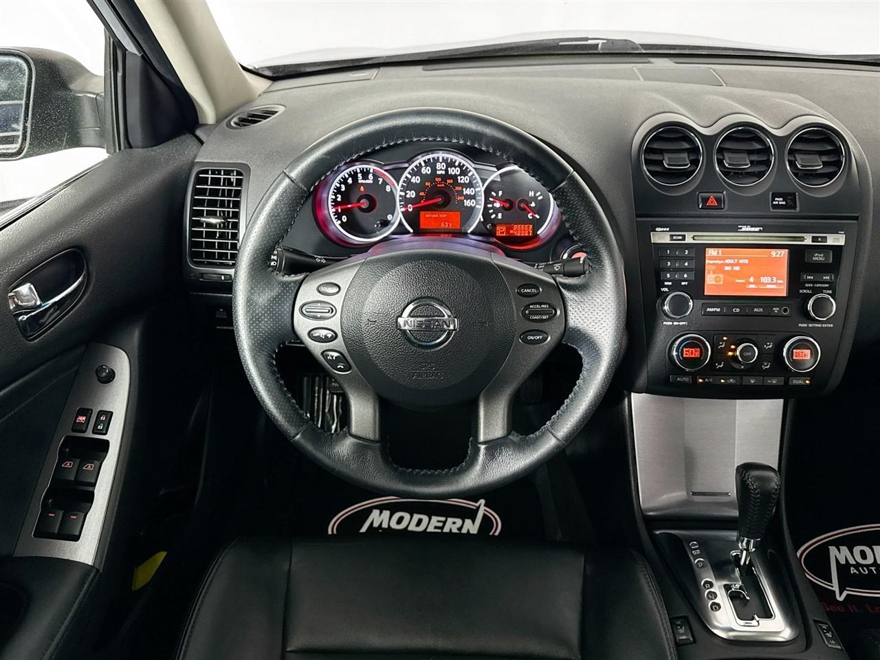 Nissan Altima 4dr Sdn I4 CVT 2.5 SL 2011