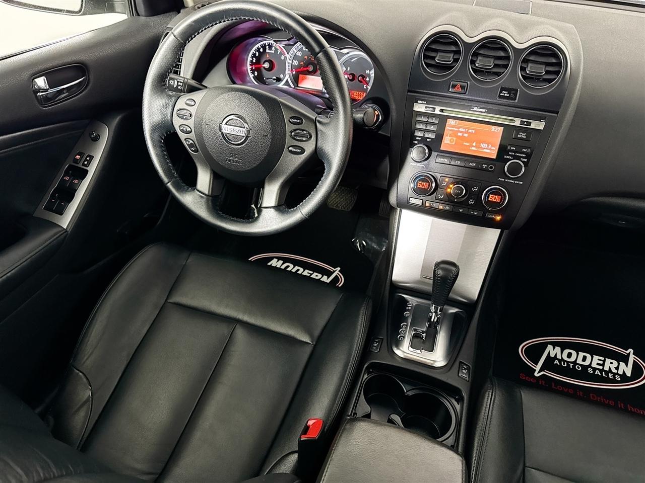 Nissan Altima 4dr Sdn I4 CVT 2.5 SL 2011