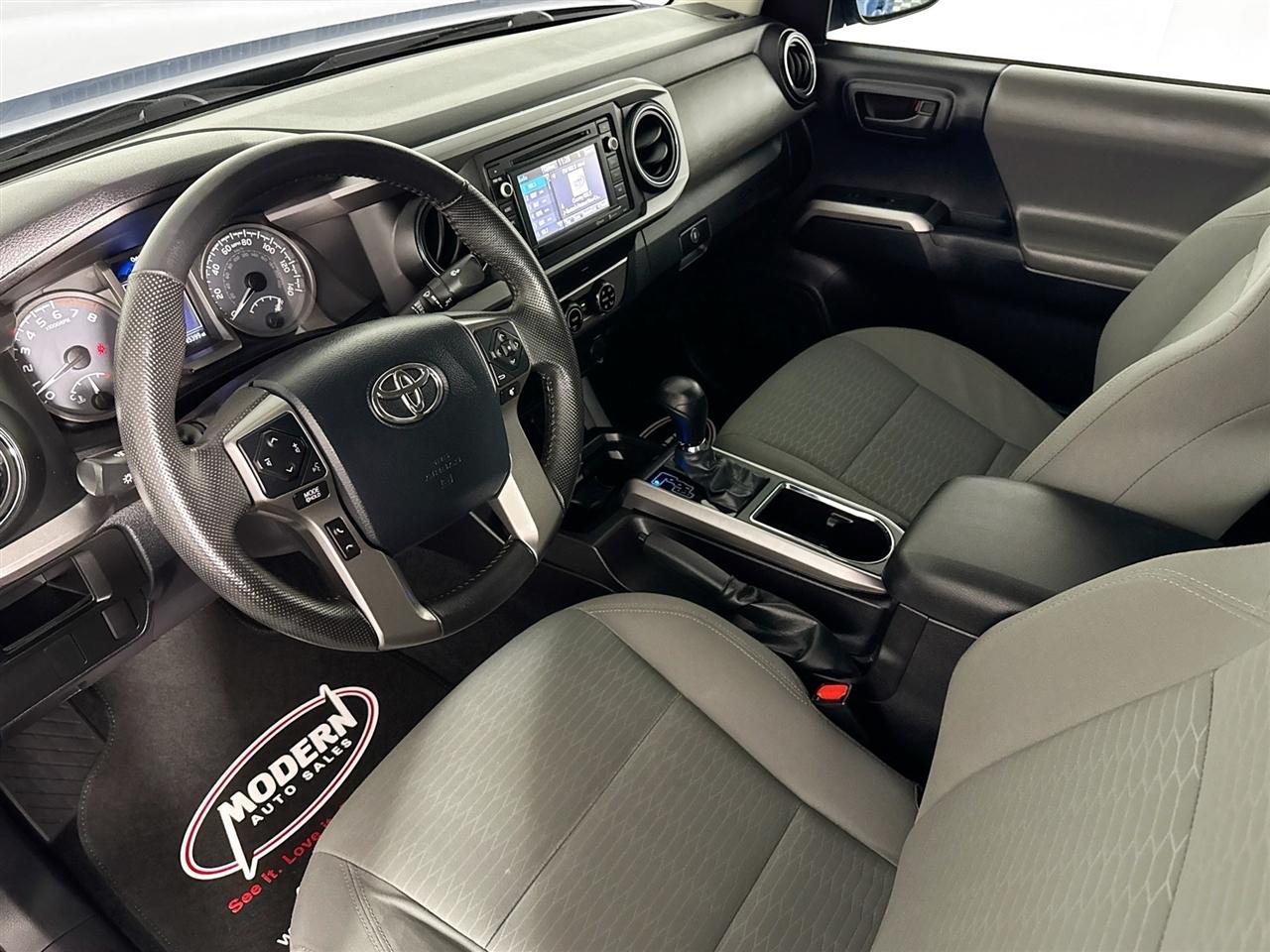 Toyota Tacoma 4WD Access Cab V6 AT TRD Off Road (Natl) 2016
