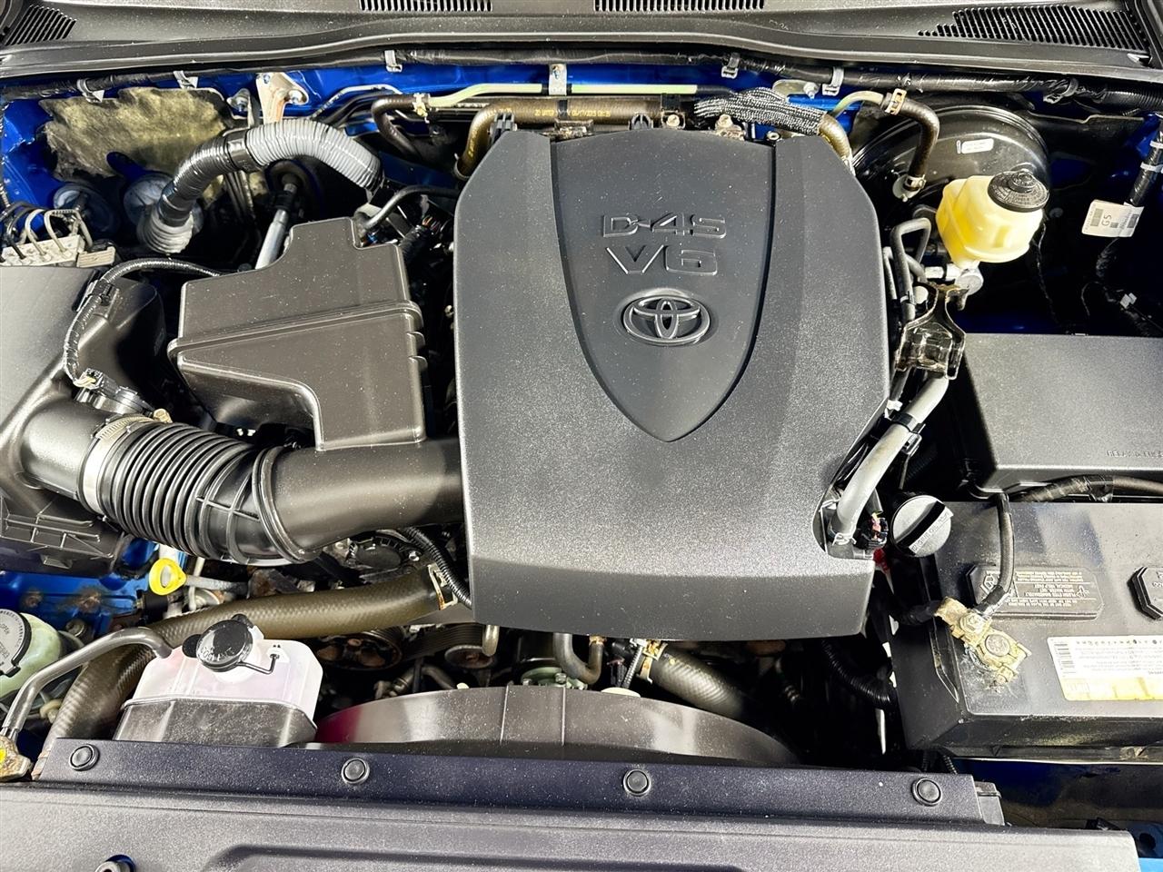Toyota Tacoma 4WD Access Cab V6 AT TRD Off Road (Natl) 2016