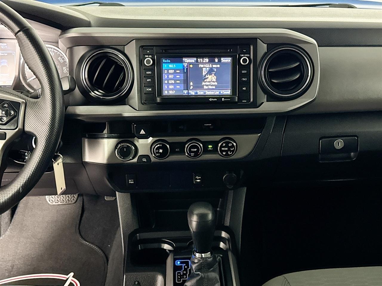 Toyota Tacoma 4WD Access Cab V6 AT TRD Off Road (Natl) 2016