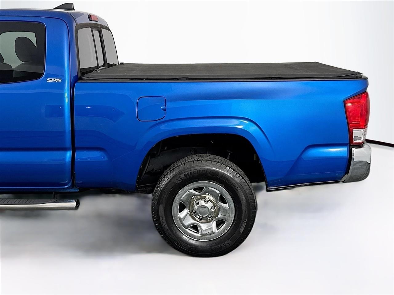 Toyota Tacoma 4WD Access Cab V6 AT TRD Off Road (Natl) 2016