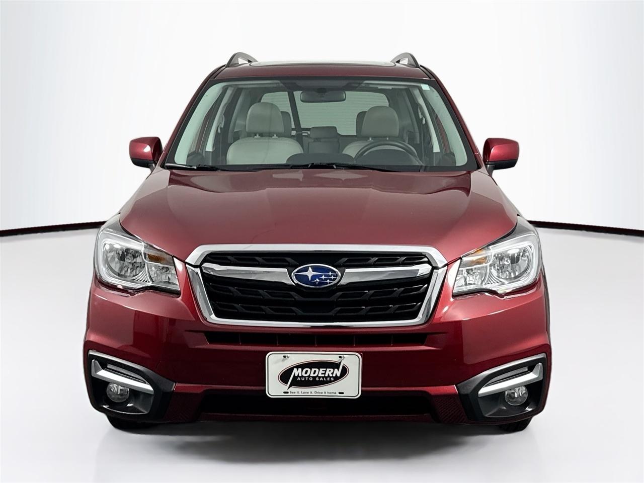 Subaru Forester 2.5i Limited CVT 2017