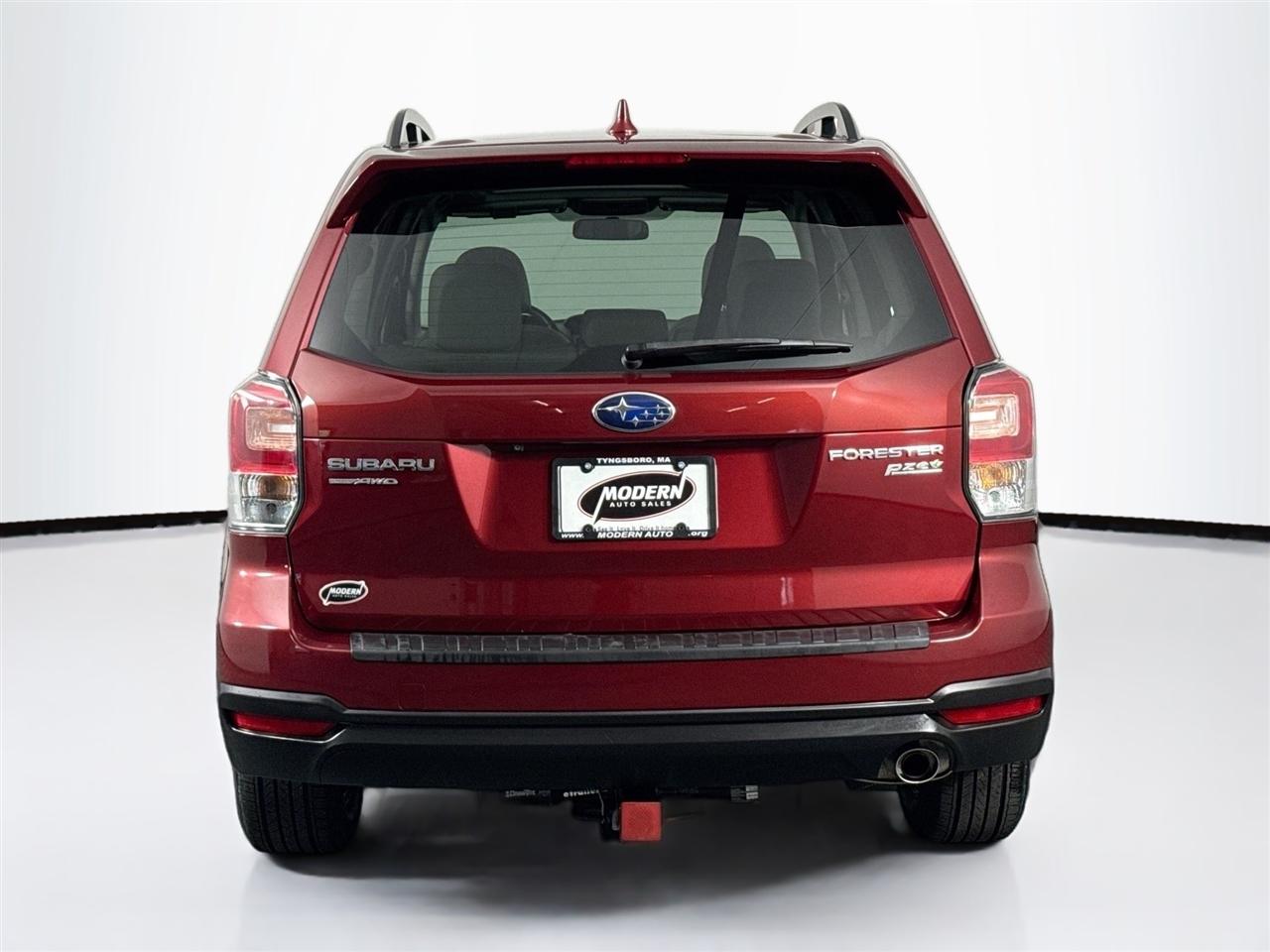 Subaru Forester 2.5i Limited CVT 2017