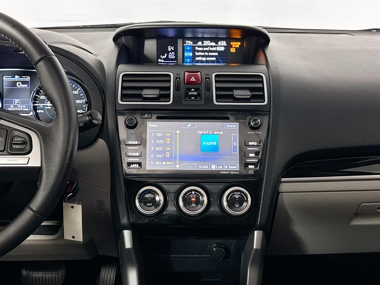 Subaru Forester 2.5i Limited CVT 2017