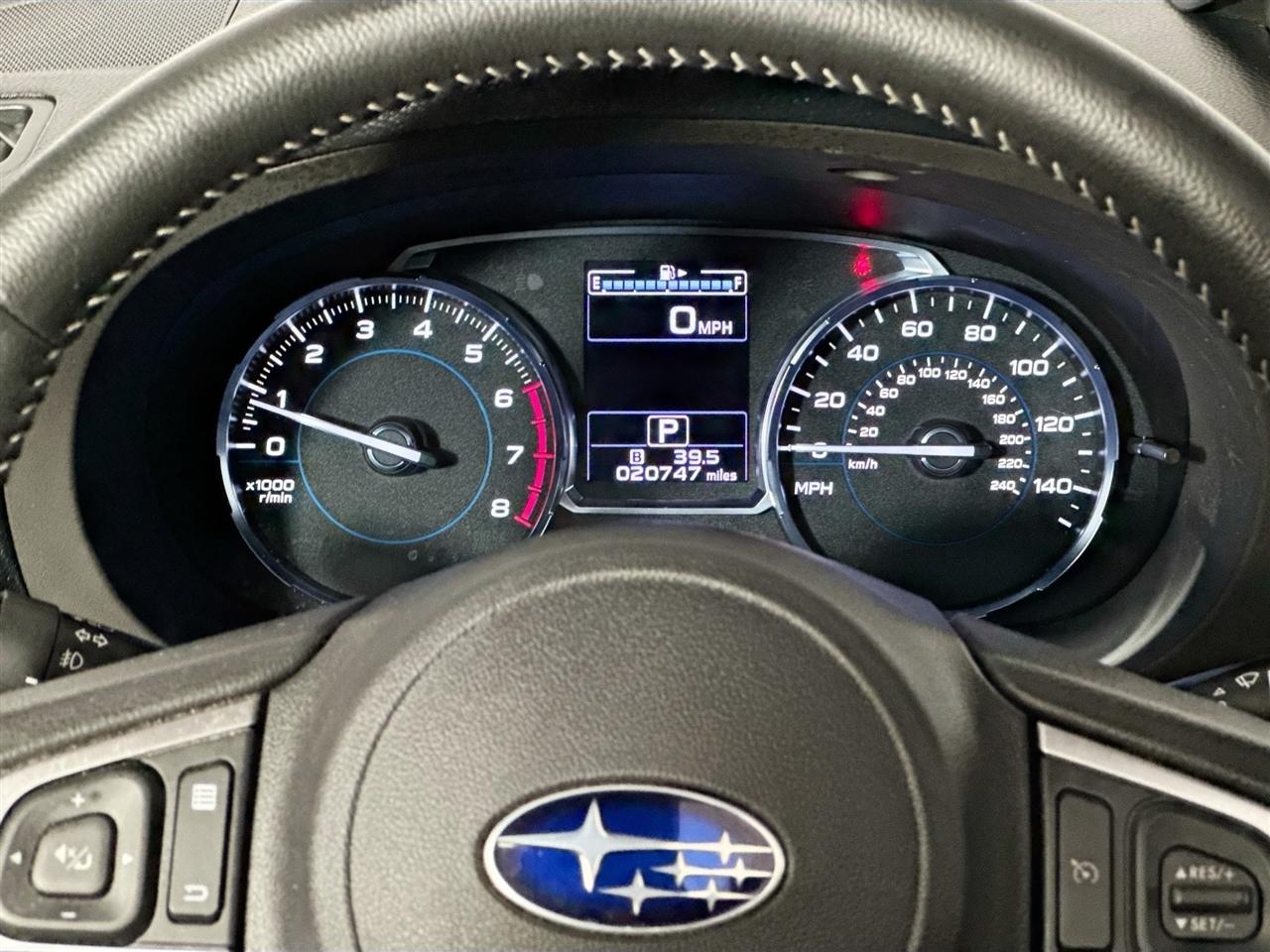 Subaru Forester 2.5i Limited CVT 2017