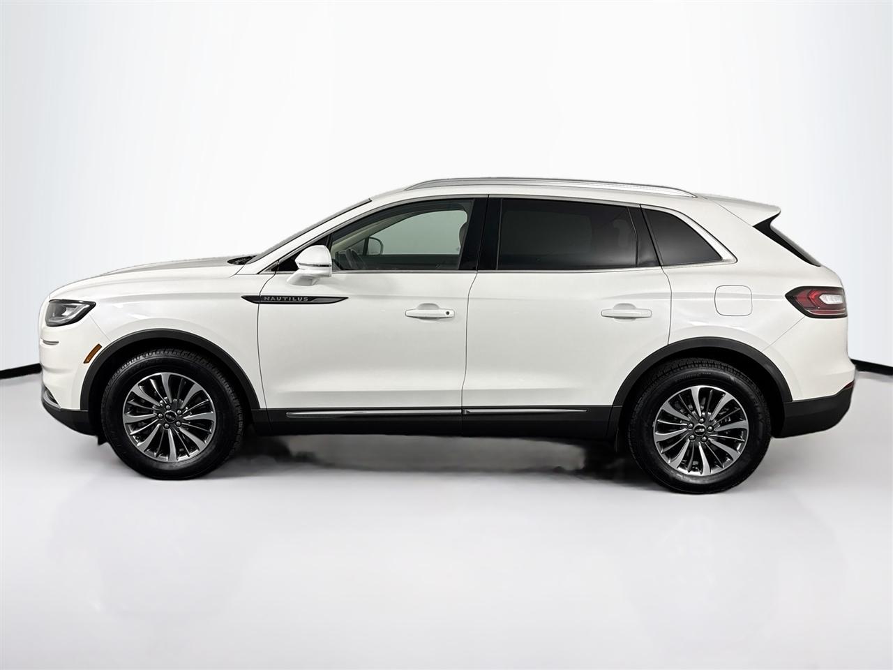Lincoln Nautilus Standard AWD 2022